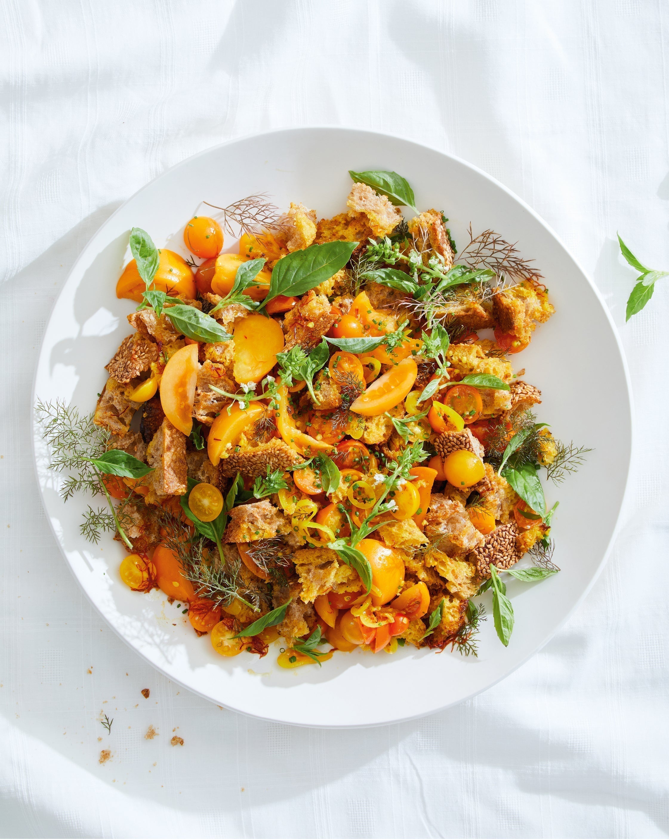 Hugh’s Sungold and Saffron Panzanella
– Diaspora Co.
Hugh’s Sungold and Saffron Panzanella – Diaspora Co.
icon-accounticon-glass