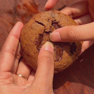 Madhur Jaggery